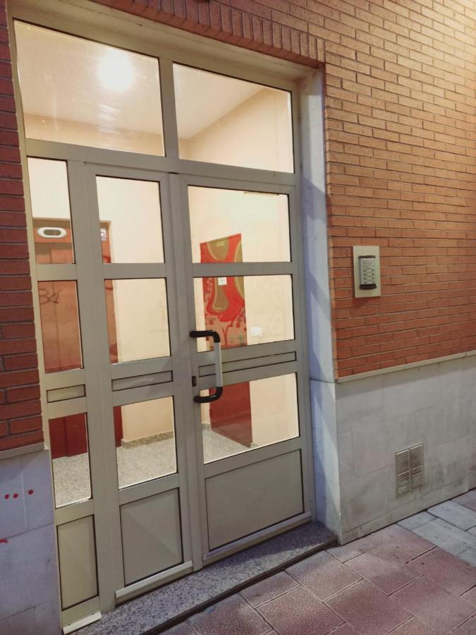 Apartamento Centrico Para 3 Con Wifi Y Garaje Tudela de Duero المظهر الخارجي الصورة